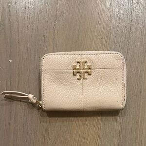 Tory Burch Cream Wallet with Gold Logo